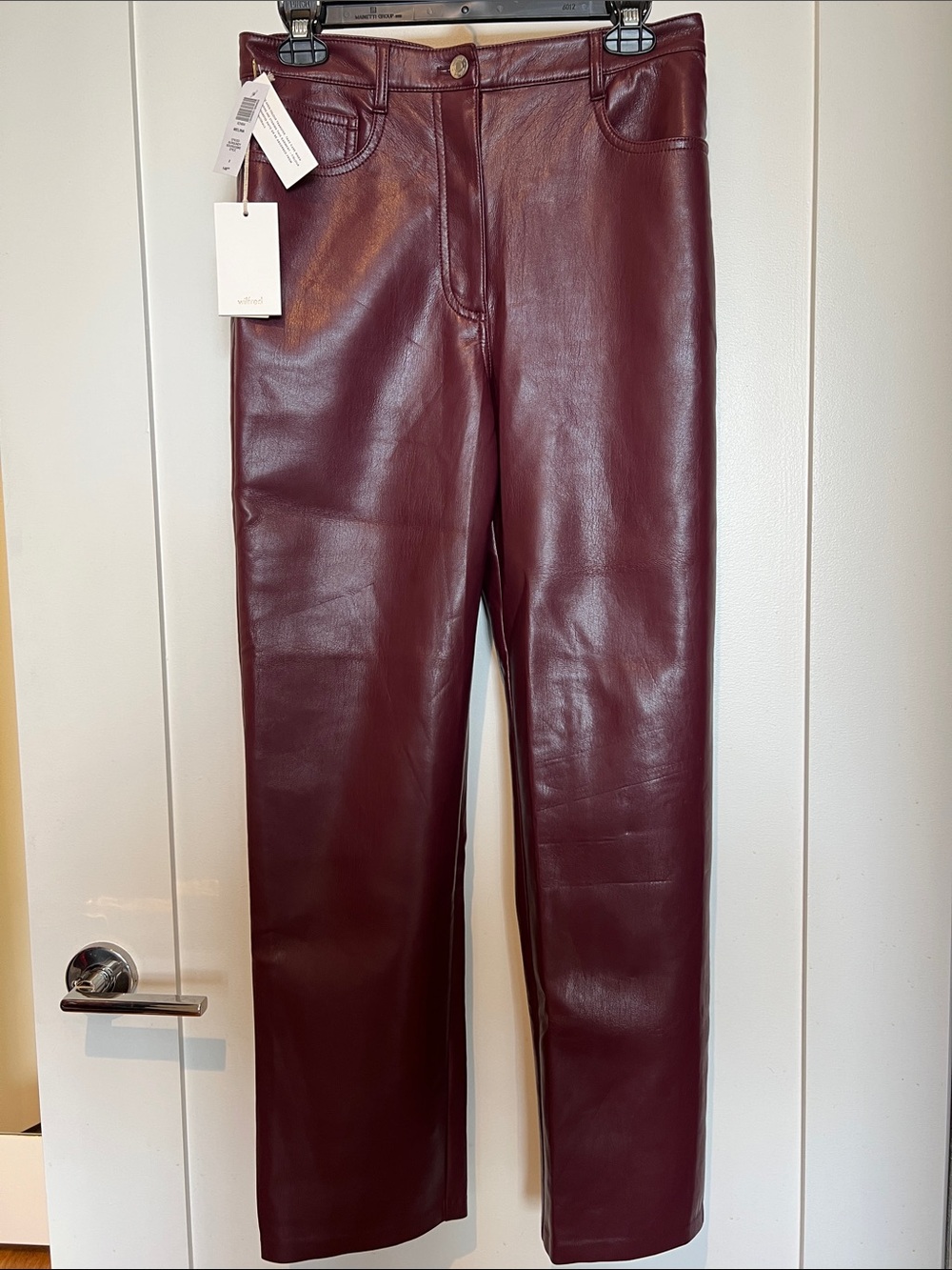 Wilfred Faux Leather Straight-Leg Pants in Burgundy